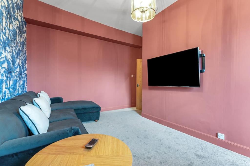 Boutique Modern Royal Mile Apartment Sleeps 4 Edinburgh Eksteriør bilde